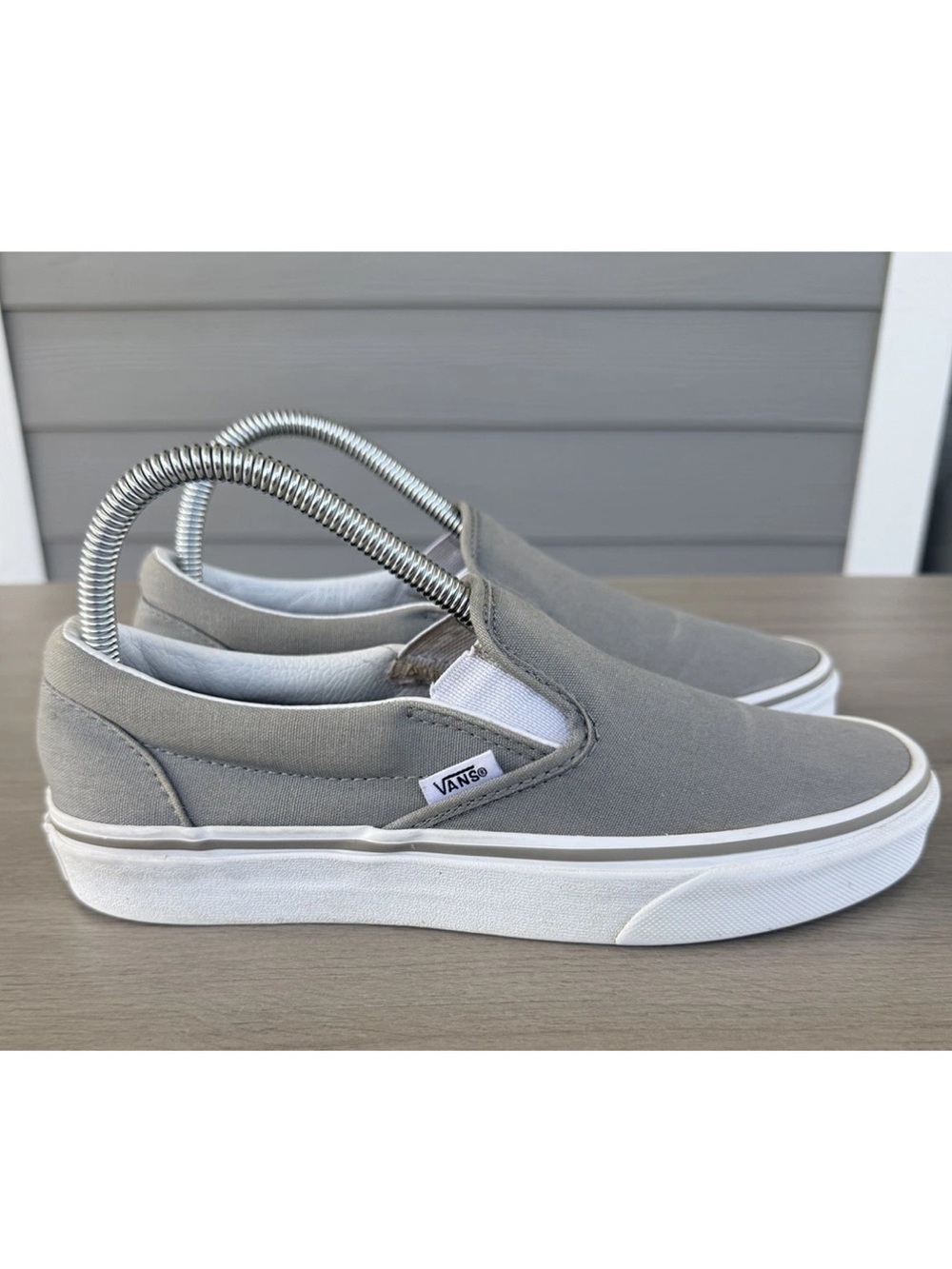 VANS Classic Slip On Skater Sneaker Gray Sz Women 8/Men 6.5